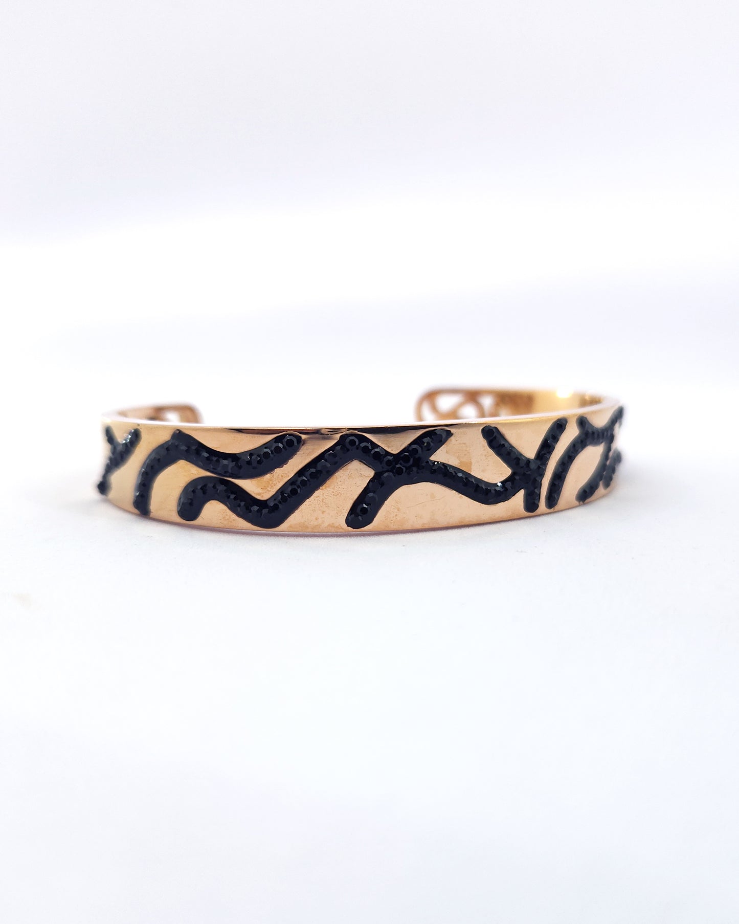 The Calligraphy Cuff | 18k Gold Plated with Glittering Black Inlay