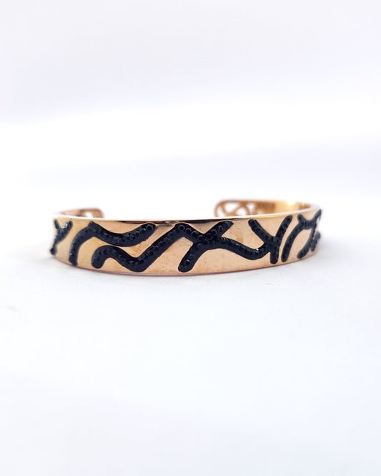 The Calligraphy Cuff | 18k Gold Plated with Glittering Black Inlay