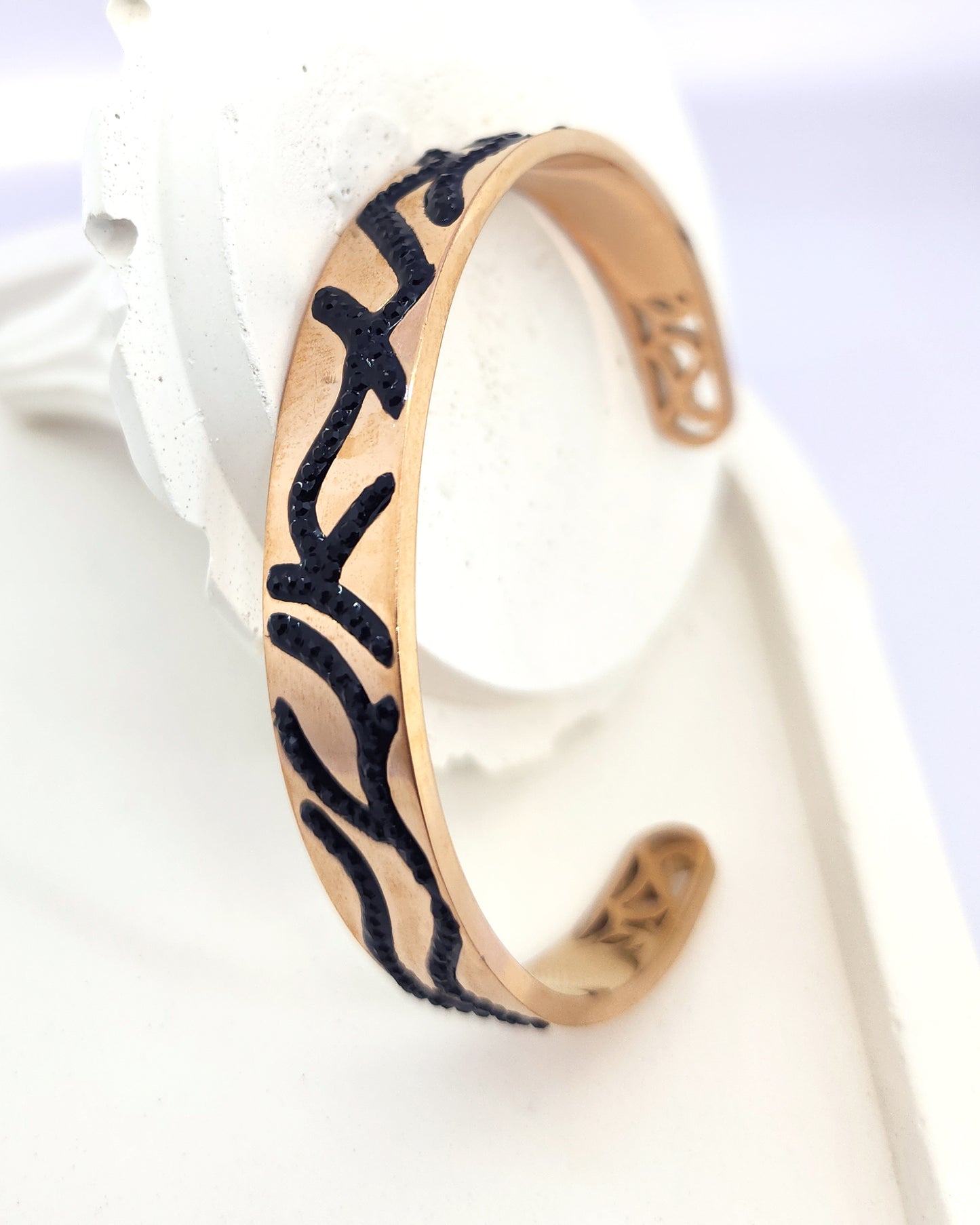 The Calligraphy Cuff | 18k Gold Plated with Glittering Black Inlay