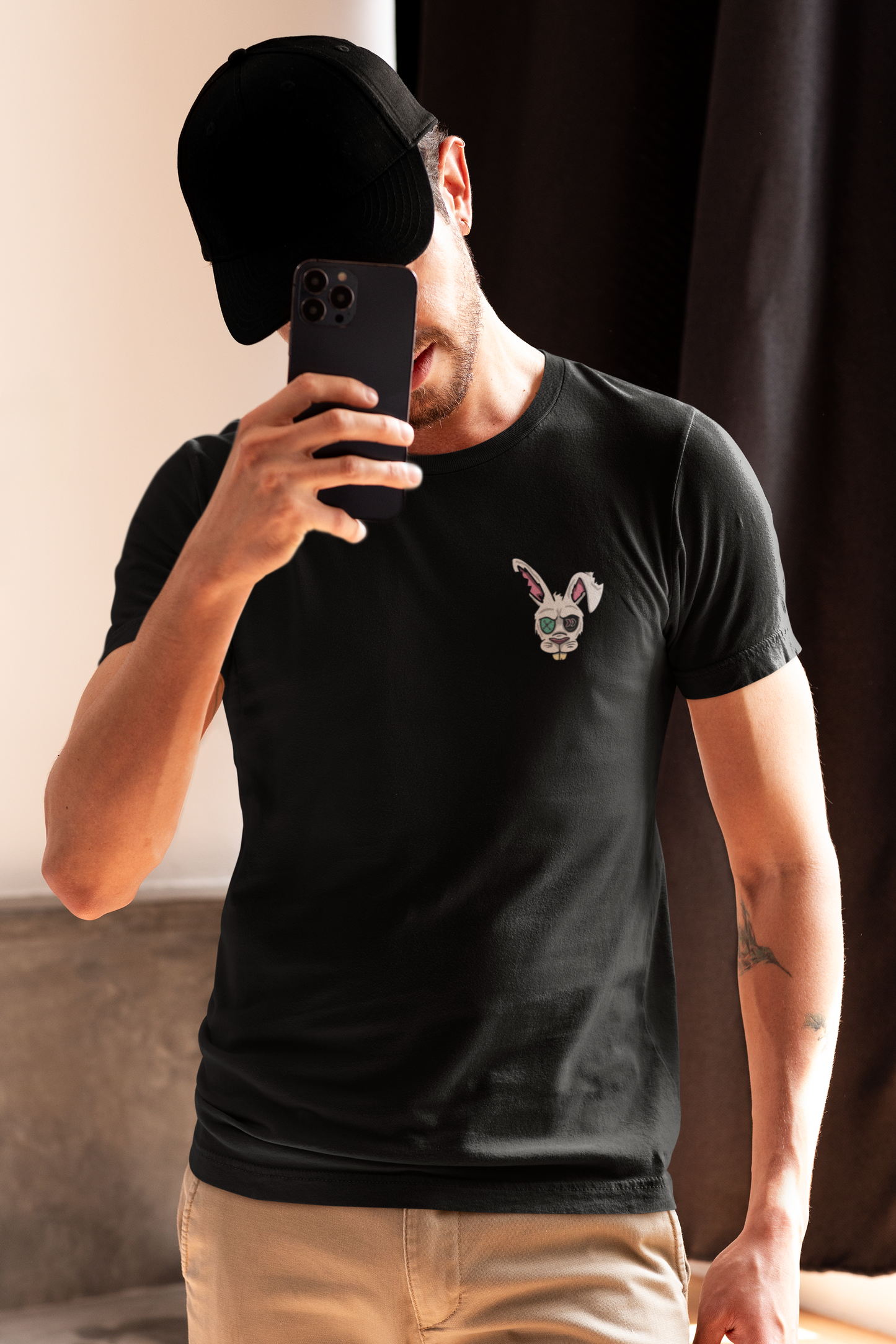 "Rabit Head" Printed Round Neck Half Sleeve Black T-shirt