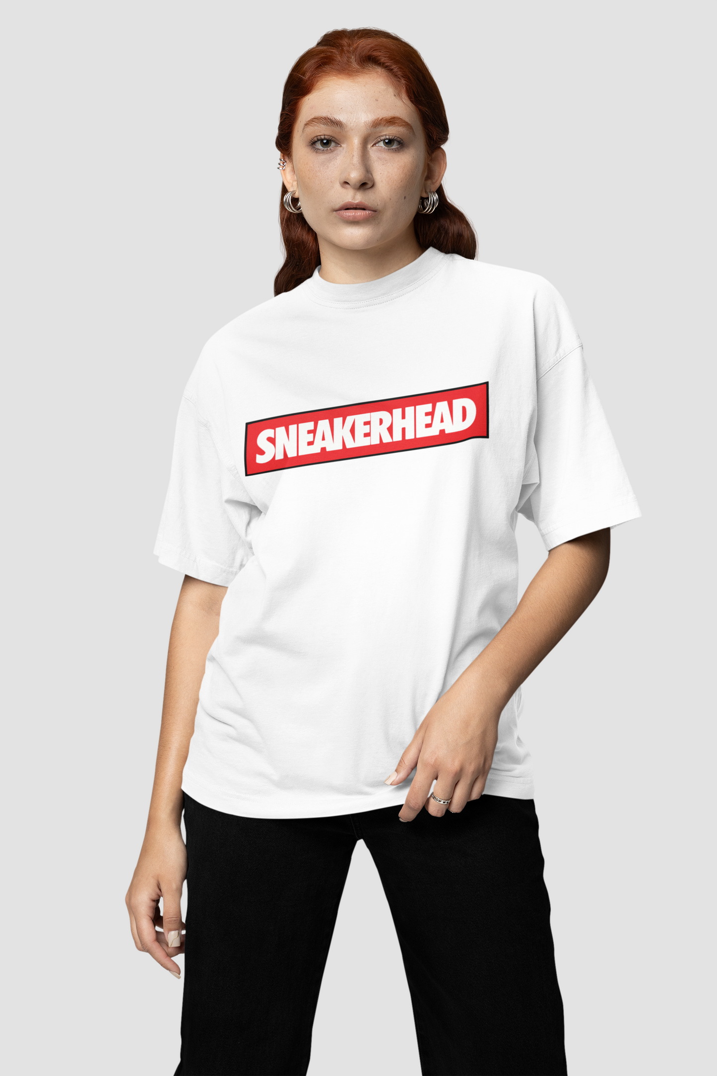 Trendy Sneaker Culture White T-Shirt – Oversized Unisex Streetwear