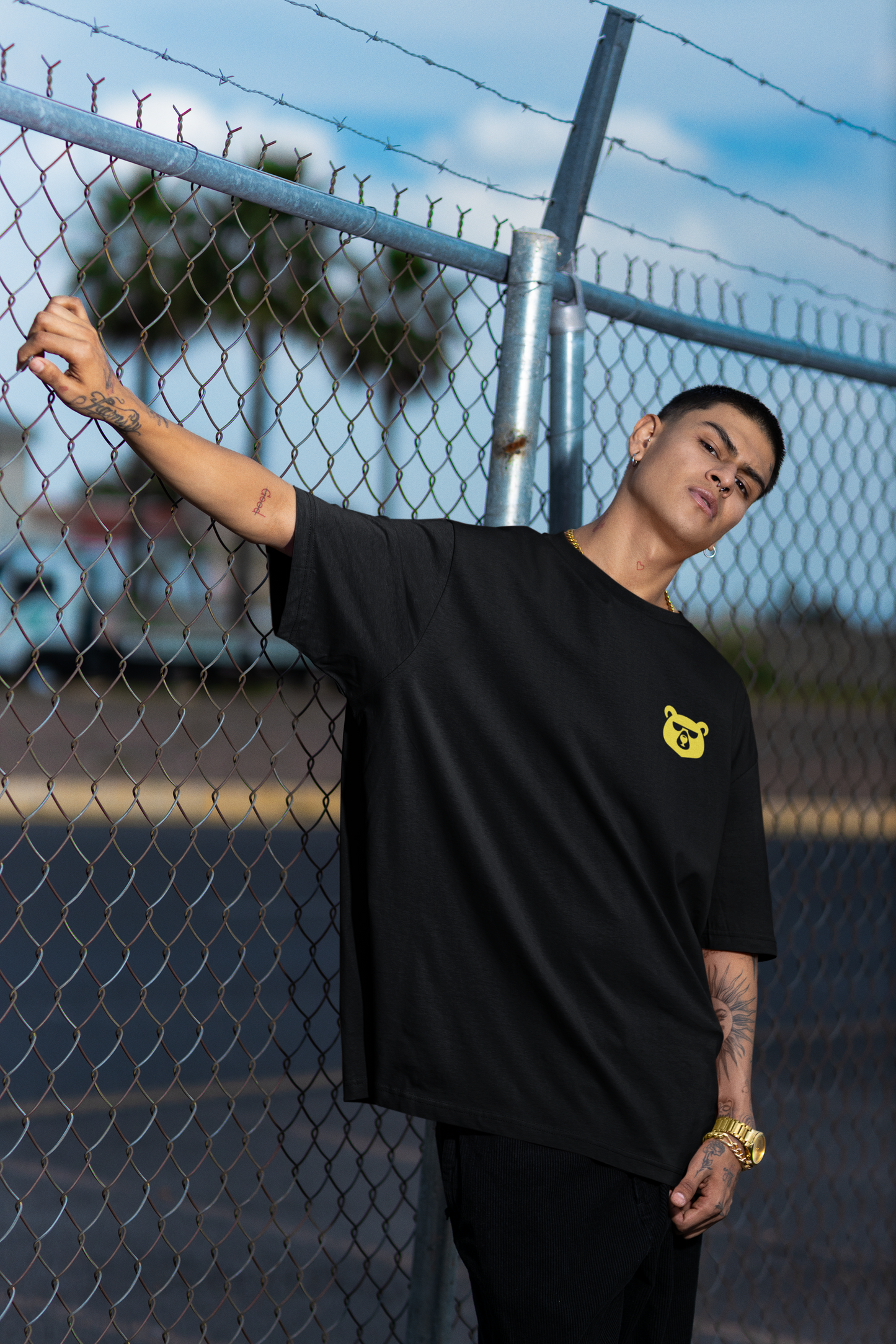 Black Oversized Unisex T-Shirt With "Chubby Bears" Print